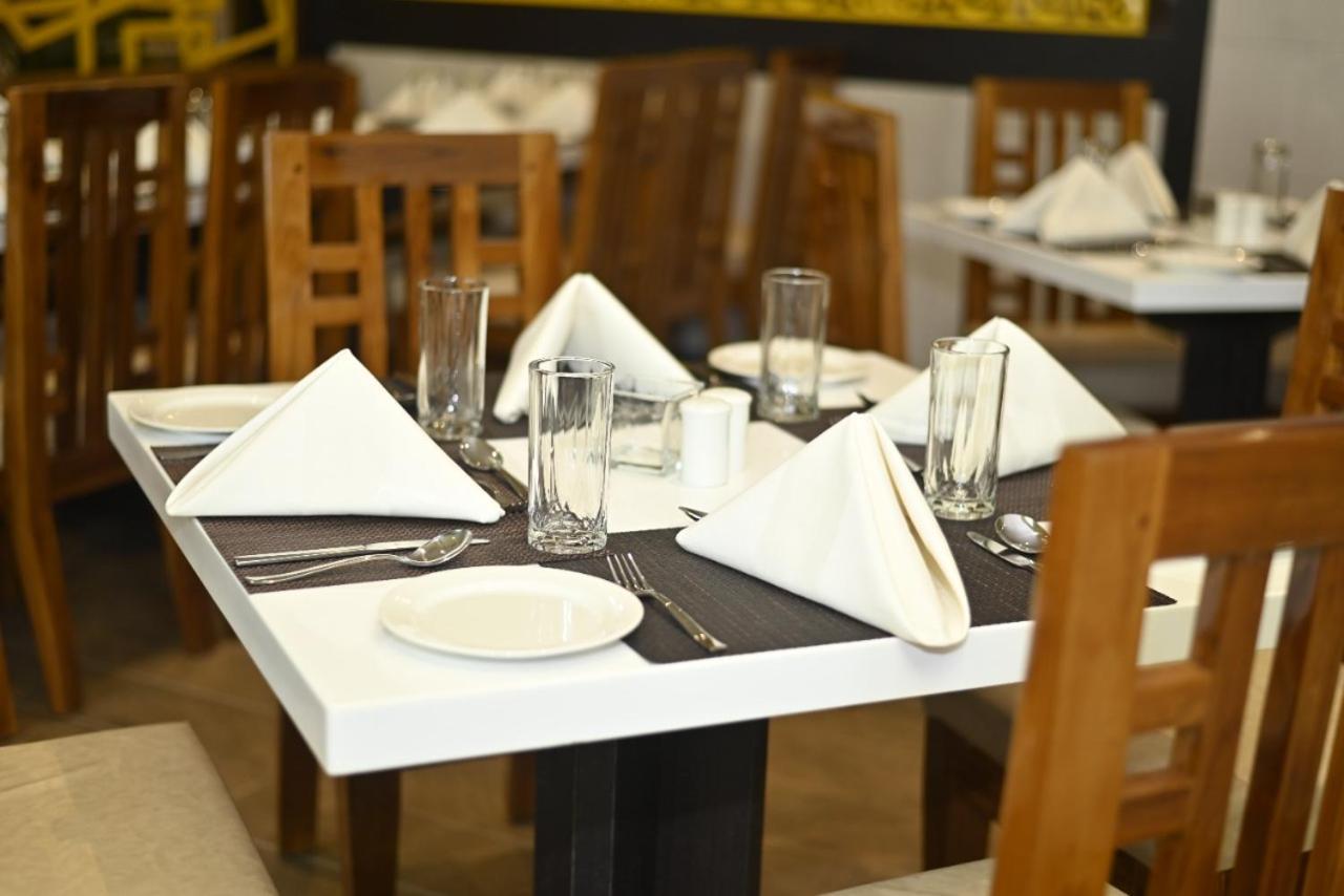 Hotel Rimi International Agartala Bagian luar foto