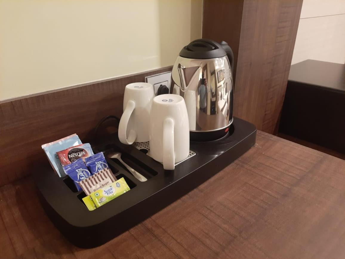 Hotel Rimi International Agartala Bagian luar foto