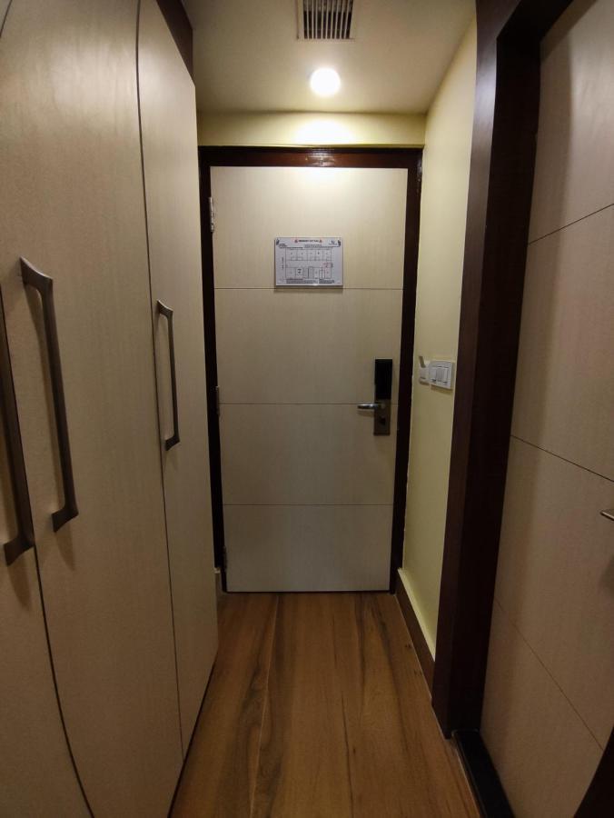 Hotel Rimi International Agartala Bagian luar foto