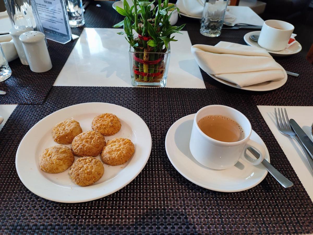 Hotel Rimi International Agartala Bagian luar foto